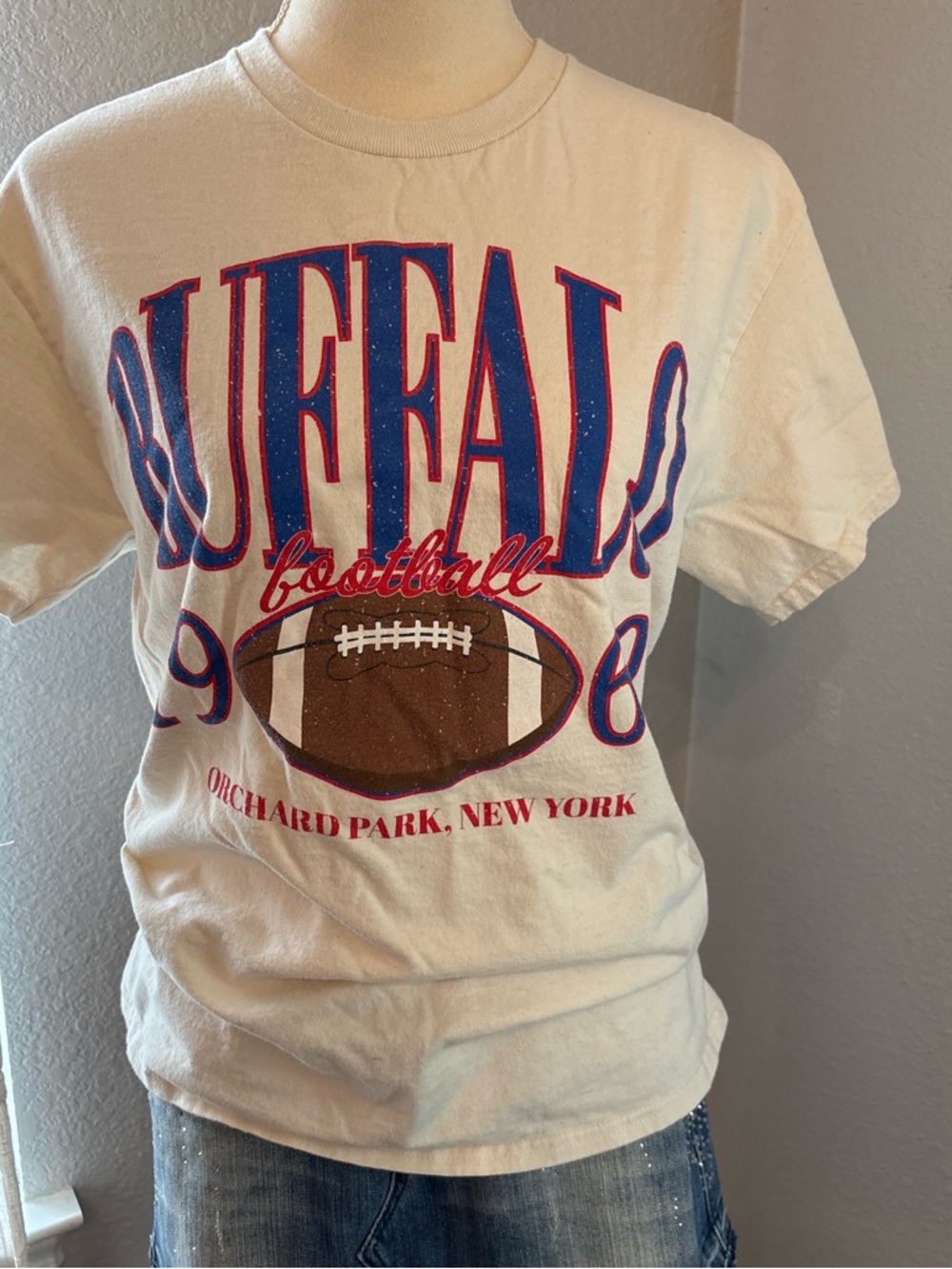 Buffalo Bills Football Graphic Tee - Picture 7 of 7